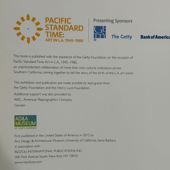 California Ranch House Architecture Book Collection, Set of 3 Collector Books - Picture 4 of 15